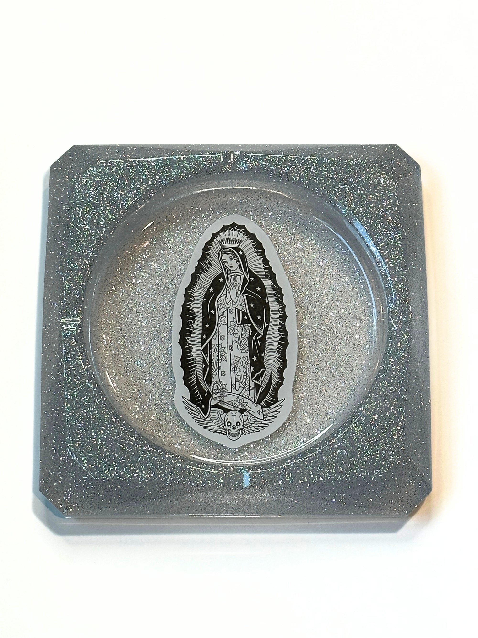 Mary Ashtray